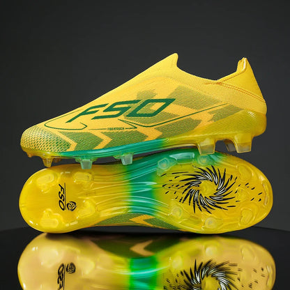 Nouvelles chaussures de football pour hommes, crampons de haute qualité, bottes de football pour terrain en herbe, idéales pour les matchs en extérieur, baskets légères mi-hautes, très vendues, antidérapantes, pour l'e