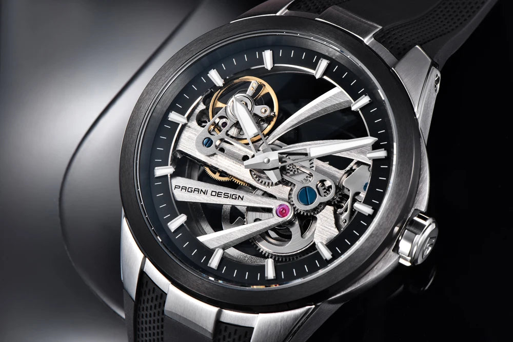 Ceas pentru bărbați PAGANI DESIGN – Model mecanic automat de lux, de tip „schelet” (cu mecanism expus), dotat cu un tourbillon, sticlă de safir cu tratament antireflex, rezistent la apă și luminescent.
