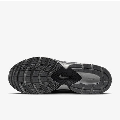 „Nike V5 RNR“ – retro stiliaus, smūgius sugeriantys, kvėpuojantys, lengvi „dad shoes“ IM6769-068