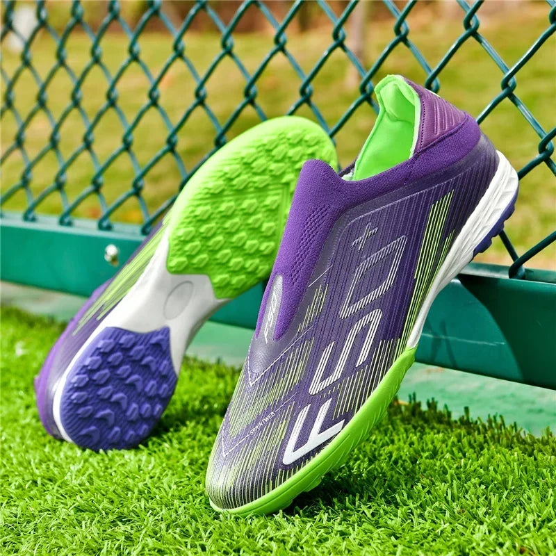 Nouvelles chaussures de football pour hommes, chaussures de match en extérieur, baskets de soccer, chaussures montantes de haute qualité, crampons antidérapants pour futsal et terrain synthétique, meilleures ventes