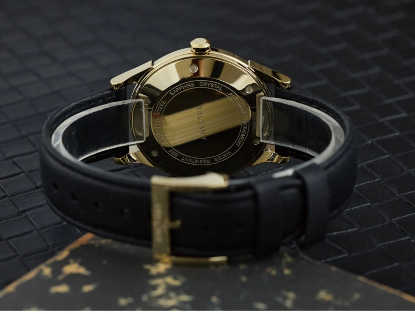 Baltany Men Automatic Watch 38.5mm Pilot Manual Winding Mechanical Wristwatch Sapphire 5ATM Small Second Dial ST1701 ST1700