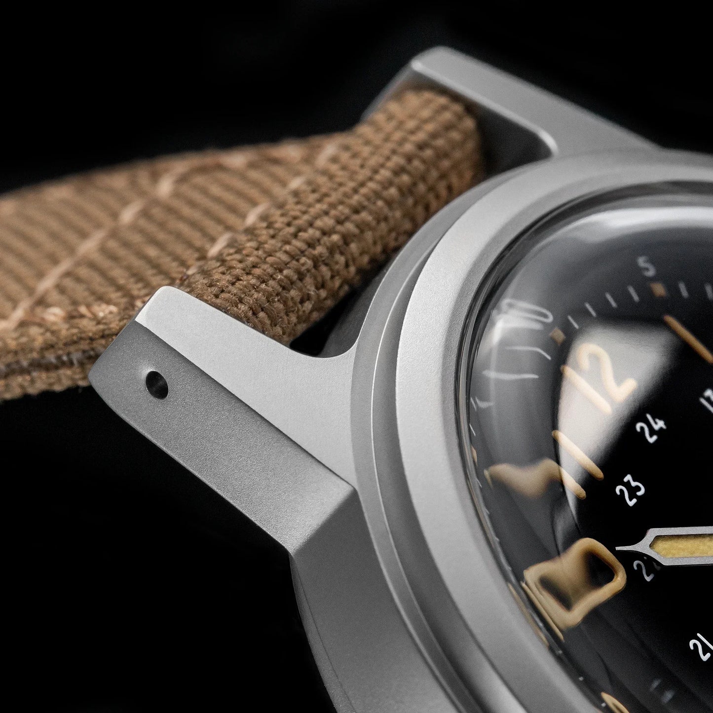 THORN Retro Military Watch 36mm Watch Made of NH35A Movement SHY-043 Sport Watch Unisex Men's and Women's Luxury
