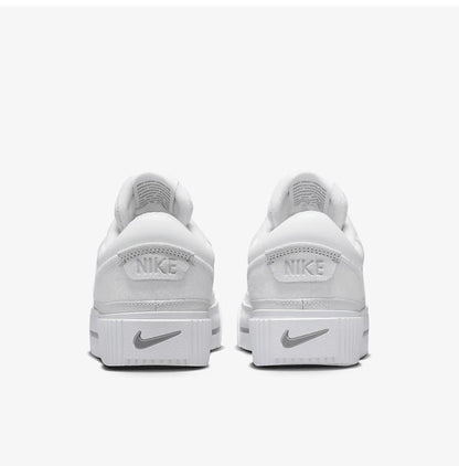 Nike Authentic Legacy Lift plattformsskateskor för damer FZ2606-100