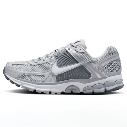 Nike Zoom Vomero 5 Sapatilhas rasas casuais confortáveis, respiráveis, para deslocações e corrida, modelo unissexo FB9149-003