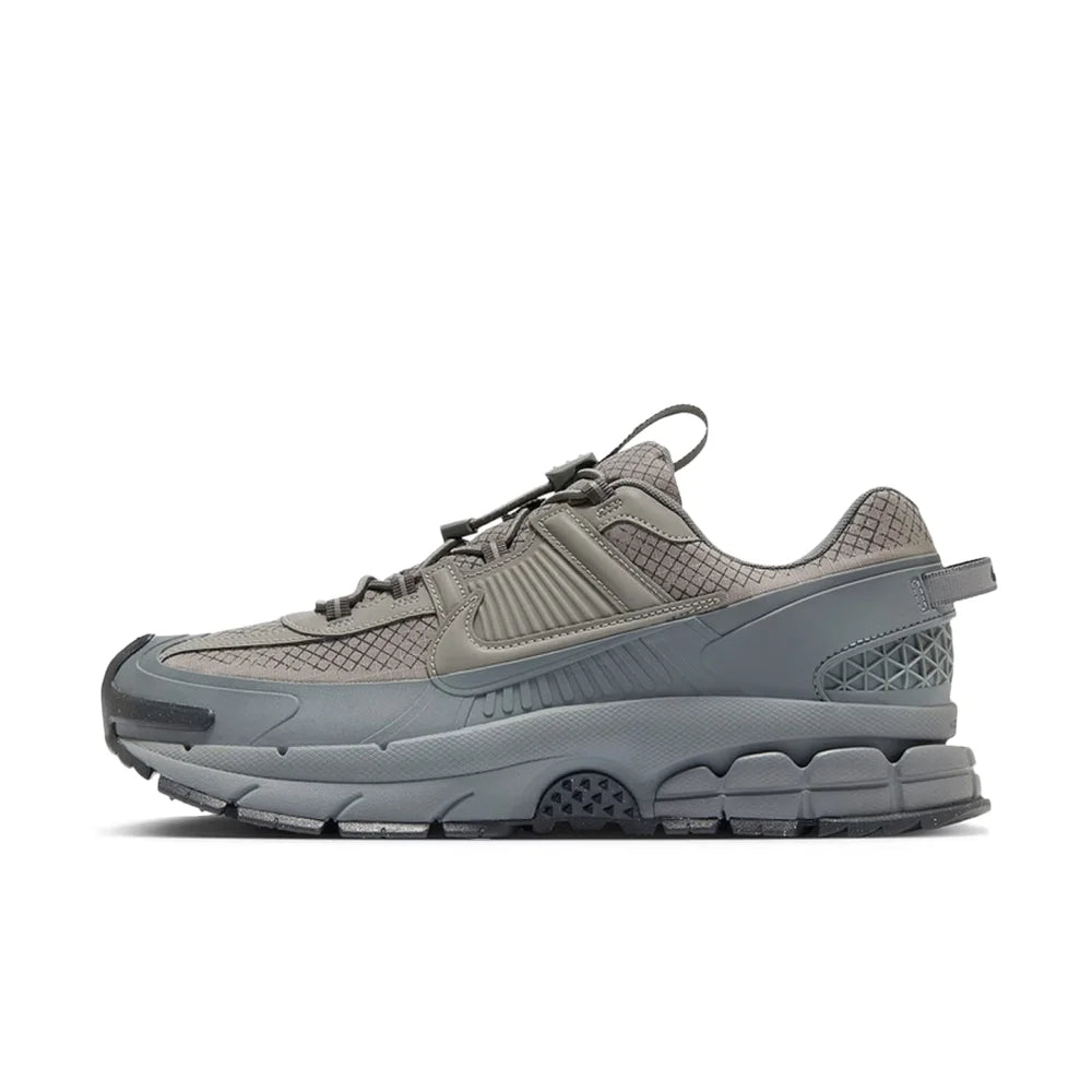 Nike Zoom Vomero 5 Roam – mäkké, odolné, nepremokavé nízke voľnočasové tréningové mestské bežecké topánky na dochádzanie do práce, unisexový štýl FV2295-201