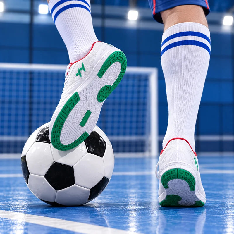 Nouvelles chaussures de football pour hommes, antidérapantes, de haute qualité, pour futsal et terrain en gazon, chaussures de football montantes, baskets, pour matchs en salle et en extérieur, meilleures ventes