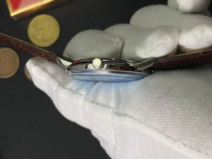 Bauhaus style manual mechanical retro cocktail style bubble mirror fashionable and beautiful ultra-thin case sword sha