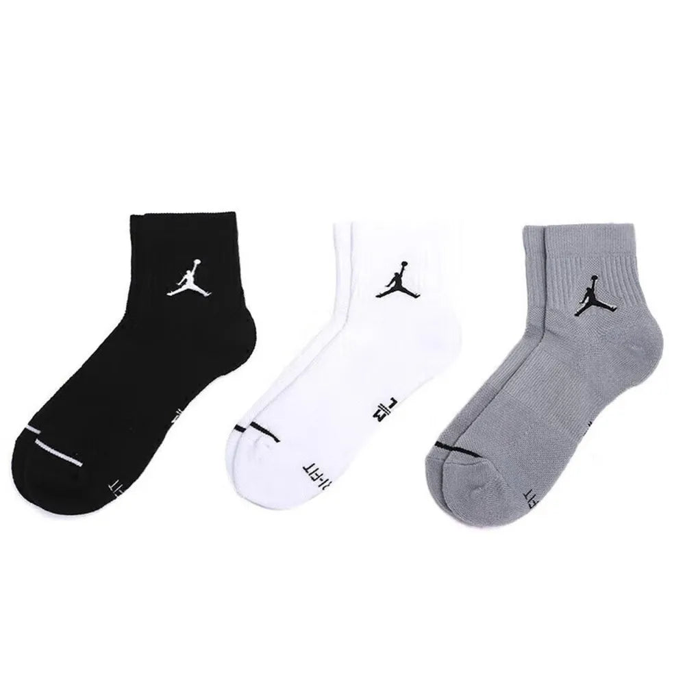 Chaussettes de sport Nike Air Jordan pour homme et femme, montant jusqu'aux genoux, lot de 3, chaussettes de basket-ball confortables et respirantes SX5544-017
