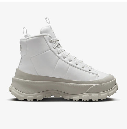 Официални дамски маратонки Nike Blazer Roam Mid Simple Mid-Top FQ9065-100