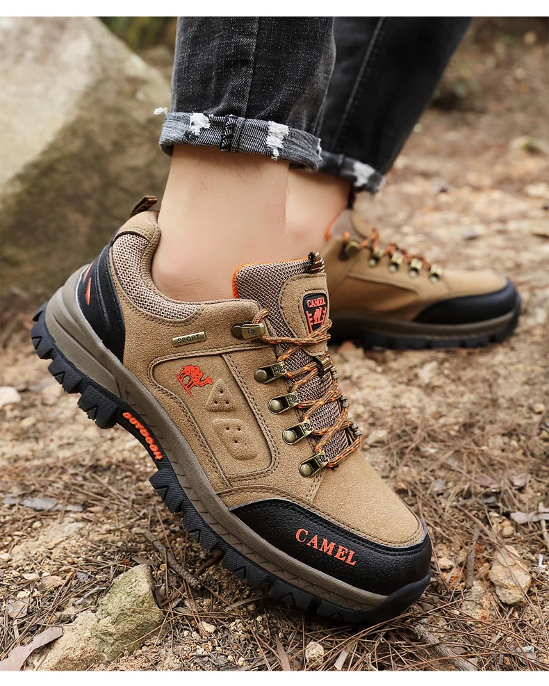 Classic Black Men's Hiking Shoes Outdoor Low-Cut Climbing Walking Shoes Trekking Sneakers Non-Slip Mountaineering Shoes for Men
