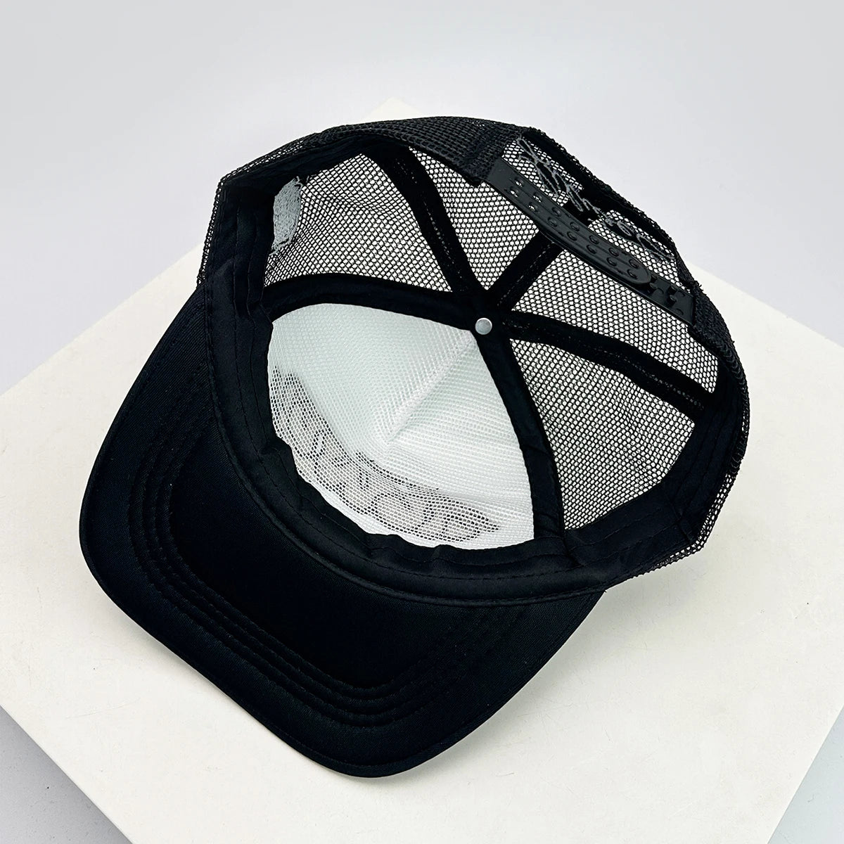 Novos bonés de basebol unissexo com blocos de cor, estampado com letras e bordado, estilo hip-hop, em malha respirável, com pala para proteção solar, bonés trucker urbanos e versáteis