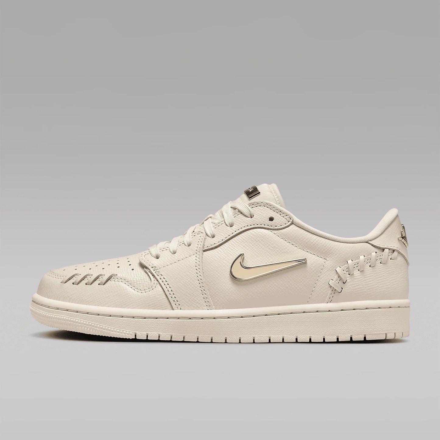 Nike Authentic Air Jordan 1 MM Low Small Gold Hook Women's Sneakers FN5032-200