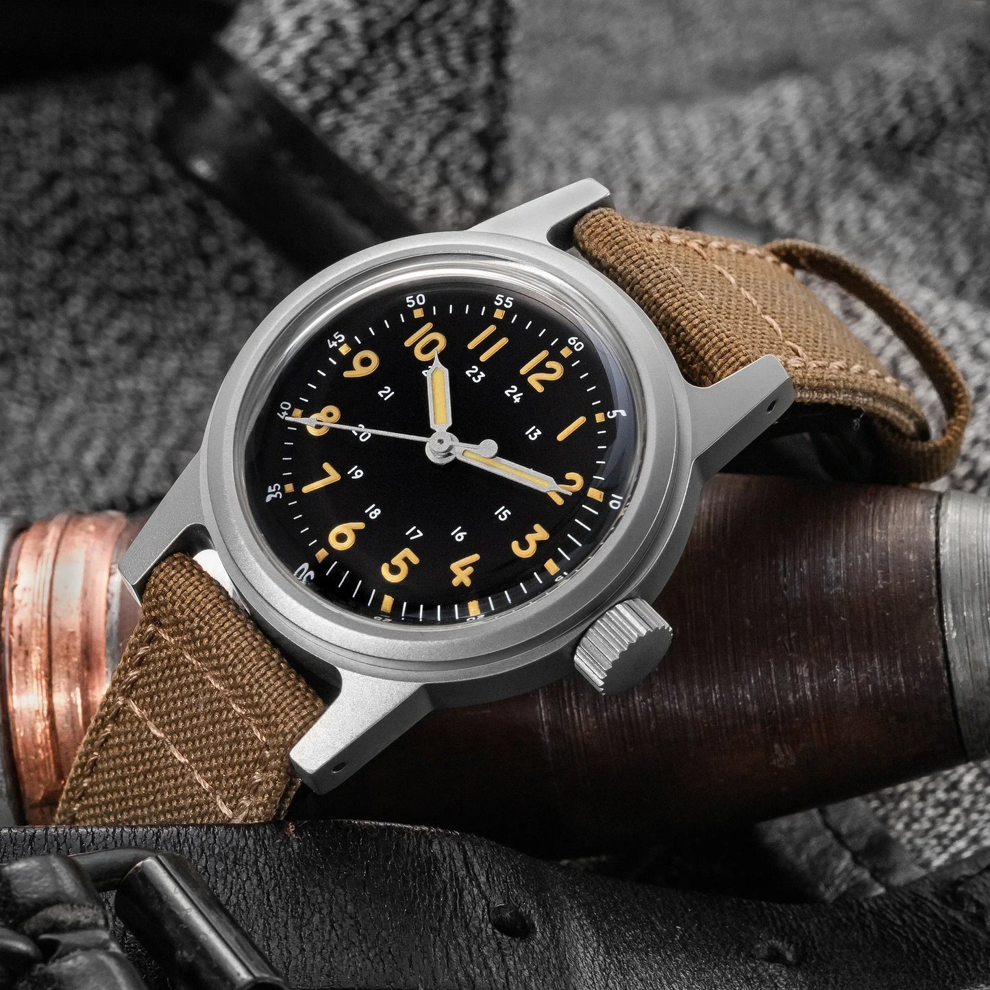 THORN Retro Military Watch 36mm Watch Made of NH35A Movement SHY-043 Sport Watch Unisex Men's and Women's Luxury