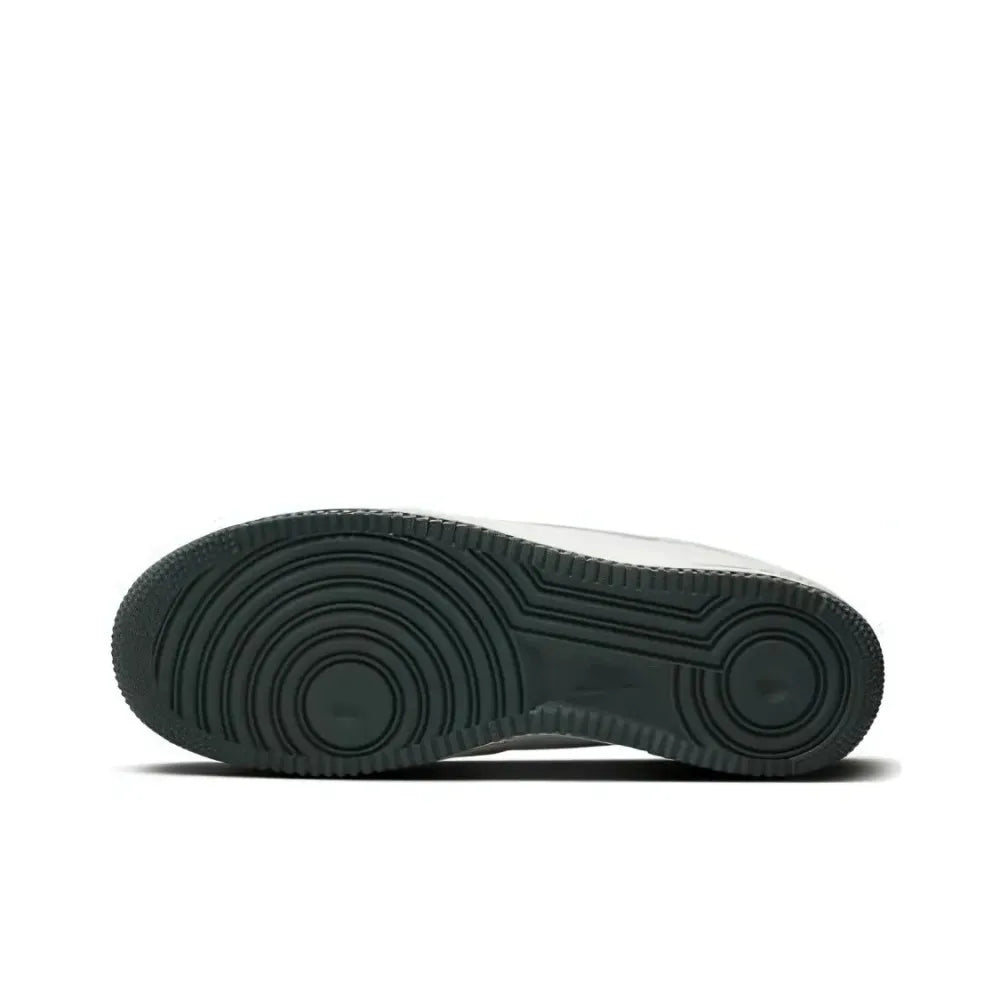 Nike Air Force 1 07 Leather Stylish and Versatile, Comfortable and Durable Low-Top Skate Shoes for Men and Women FV3654-111