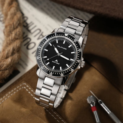 MILITADO ML25 Quartz Dive Watch VH31 Sweep Second Sapphire Crystal 200M Waterproof BGW9 Lume Ceramic Bezel Men Watch
