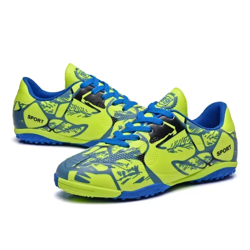 Nouvelles chaussures de football pour hommes et enfants, crampons professionnels pour adultes, chaussures de football ultralégères antidérapantes pour l'herbe, chaussures d'entraînement pour garçons, livraison directe