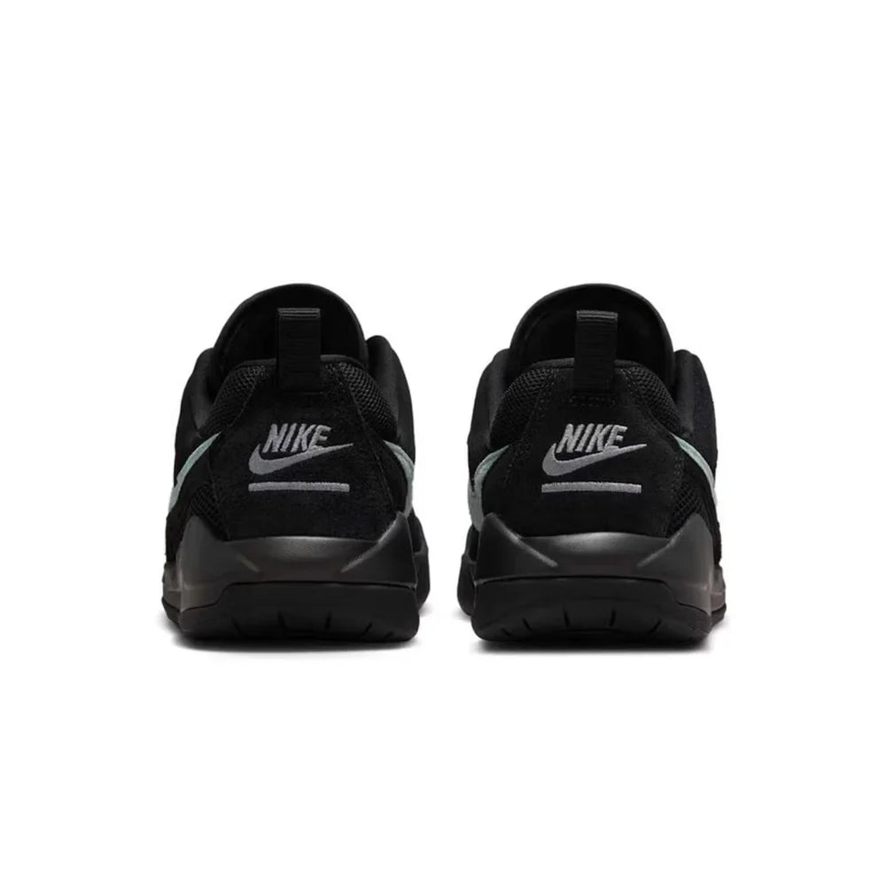 Pánské nízké sportovní boty Nike Air Jordan CMFT Era – černé, protiskluzové, odolné, módní a univerzální, vhodné pro volný čas, model HJ6777-002