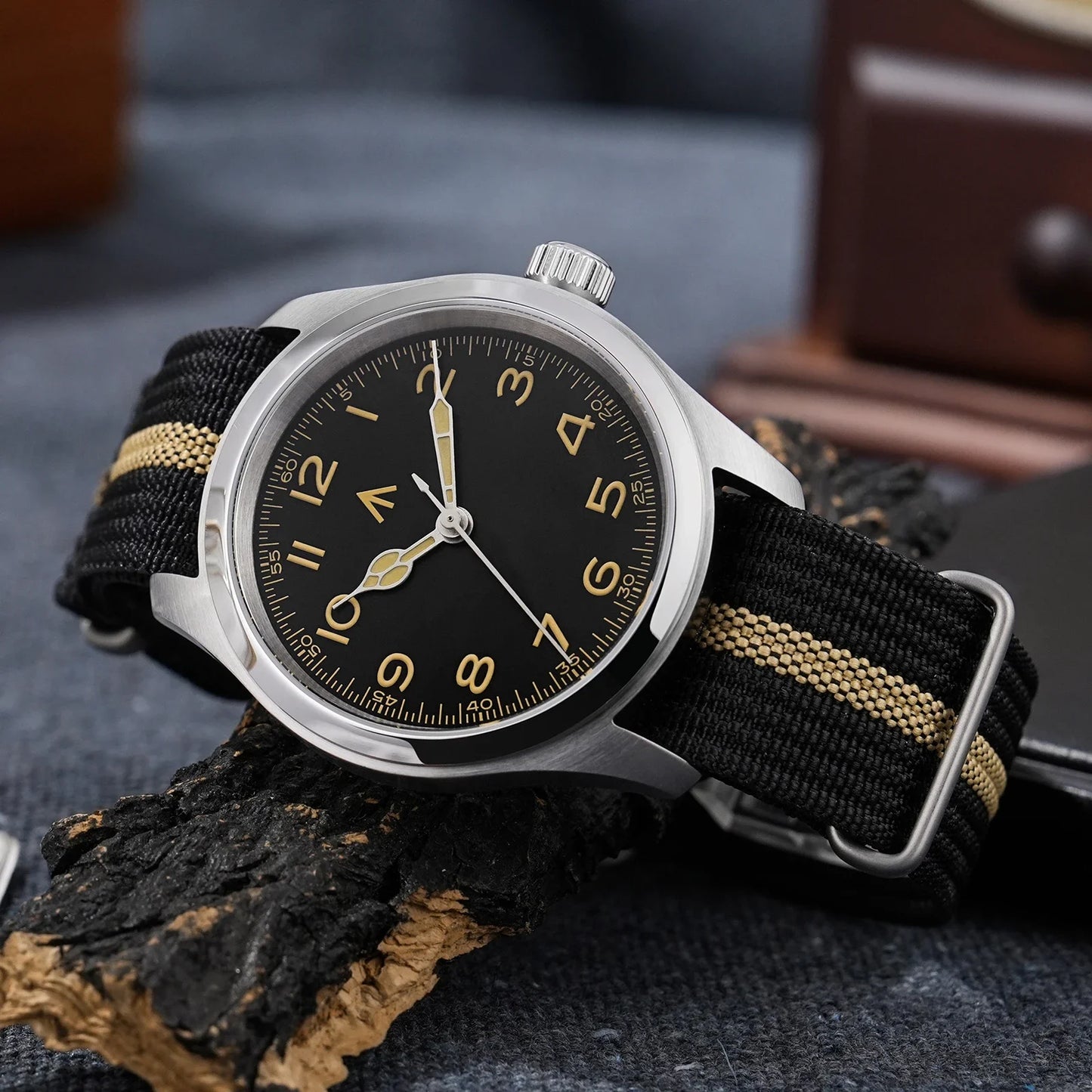 Militado ML08 V2 Vintage Quartz Watch Military VH31 Movement  Double Sapphire Crystal C3 BGW-9 Luminous Waterproof 38mm Watch