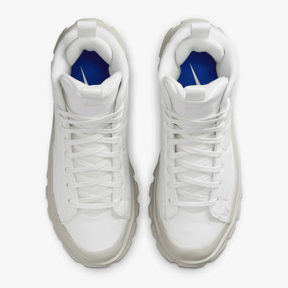 Официални дамски маратонки Nike Blazer Roam Mid Simple Mid-Top FQ9065-100