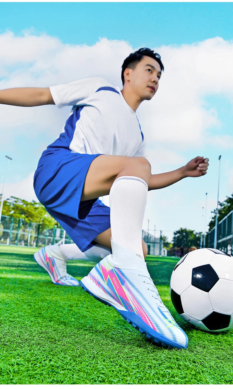 Nouvelles chaussures de football pour hommes, chaussures de match montantes, chaussures de futsal de haute qualité, chaussures de football d'intérieur antidérapantes, baskets d'extérieur, crampons pour gazon, meilleures v
