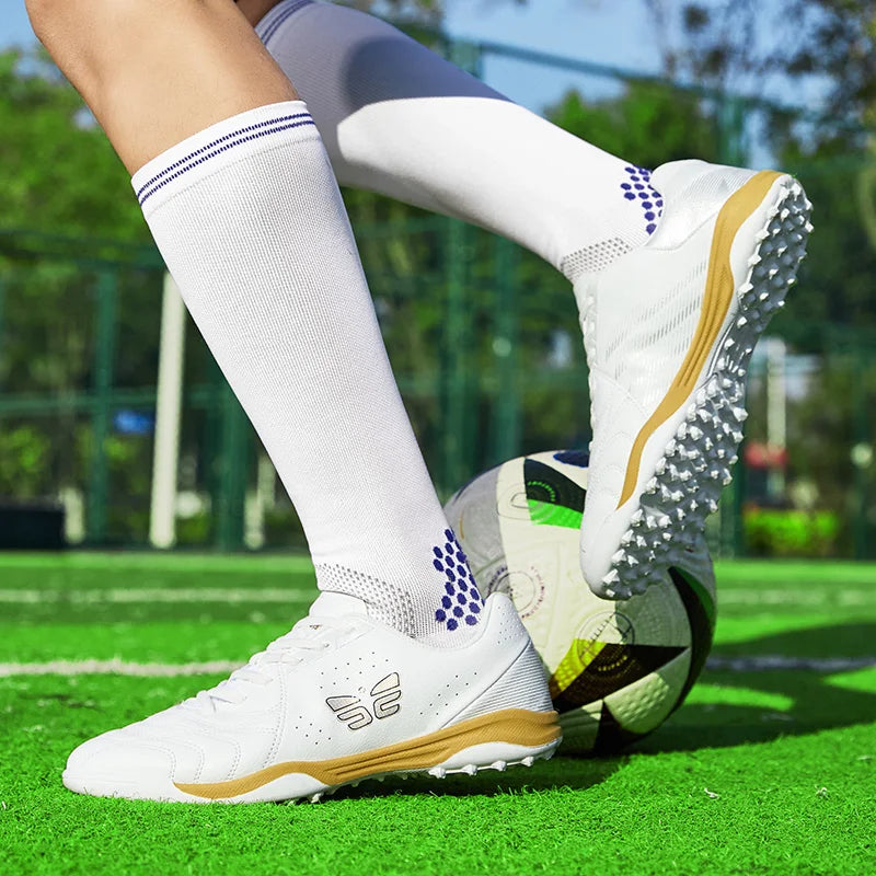 Nouvelles chaussures de football pour hommes, crampons de match, bottes de football TF/FG, baskets unisexes ultralégères pour gazon, vente chaude, haute qualité, professionnelles