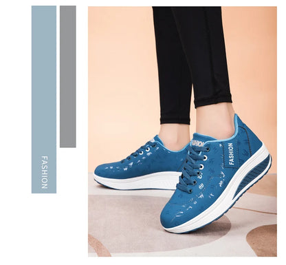 Zapatillas casuales de mujer para exterior con suela gruesa, plataforma de moda, talla grande 42, suela plana, para caminar, deporte, caminatas y running