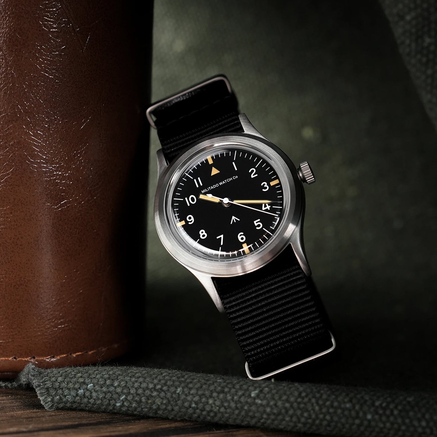 Militado ML14 Quartz Watch Cream Dial VH31/VH65 Sweep Movement Bubble K1/ Sapphire Luminous 36Mm Vintage Watches 100M Waterproof