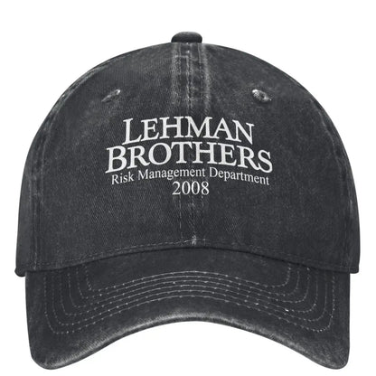 Lehman Brothers – kšiltovka s motivem řízení rizik – bankovní krach – kšiltovka typu „trucker“ – tenisová kšiltovka – skateová kšiltovka typu „snapback“ – dámské kšiltovky
