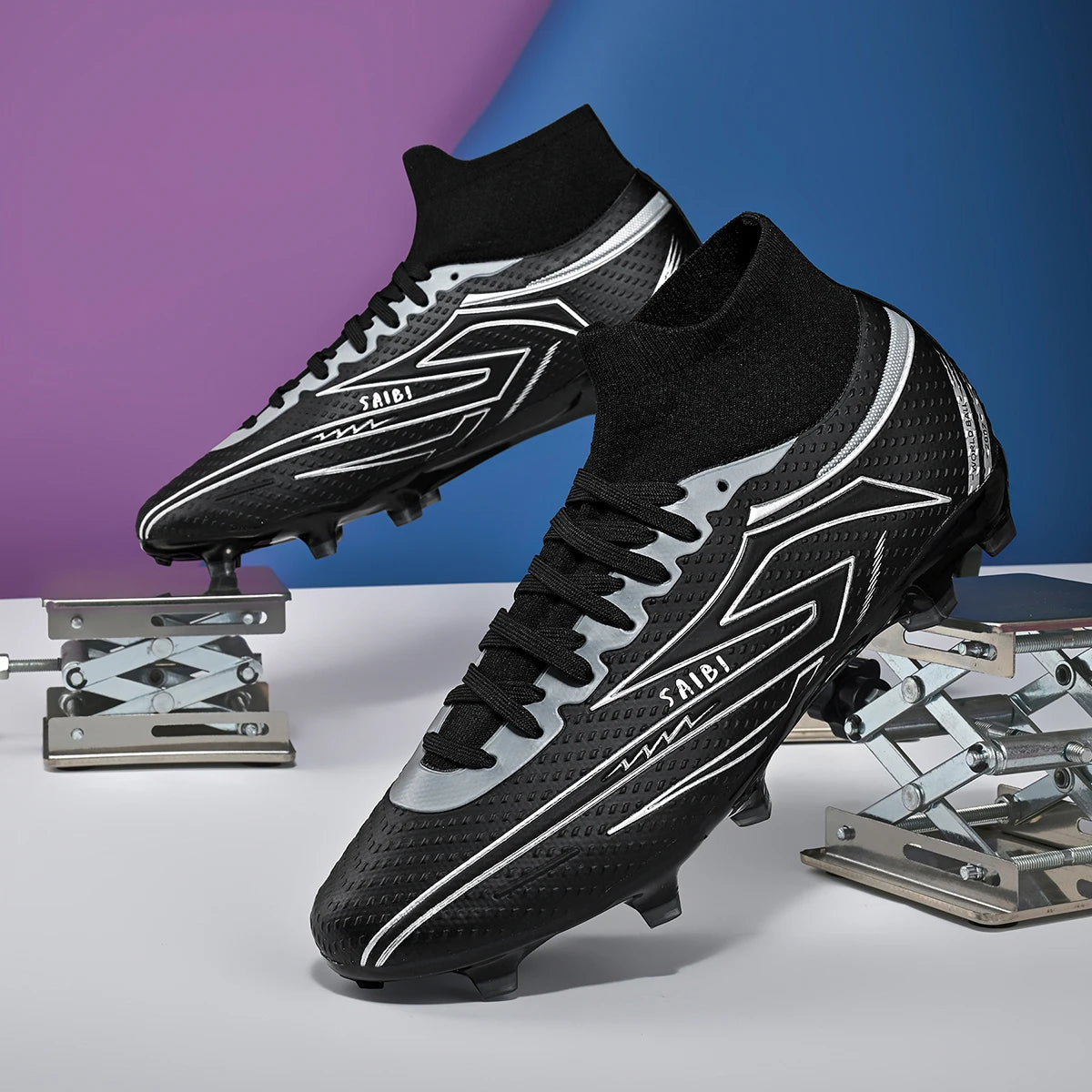 Men's football shoes, anti slip boots, AG/FG spikes, professional training shoes, breathable football shoes