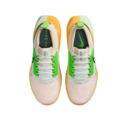 Scarpe da trail running Nike Zegama da donna: antiscivolo, resistenti, eleganti e versatili FD5191-100