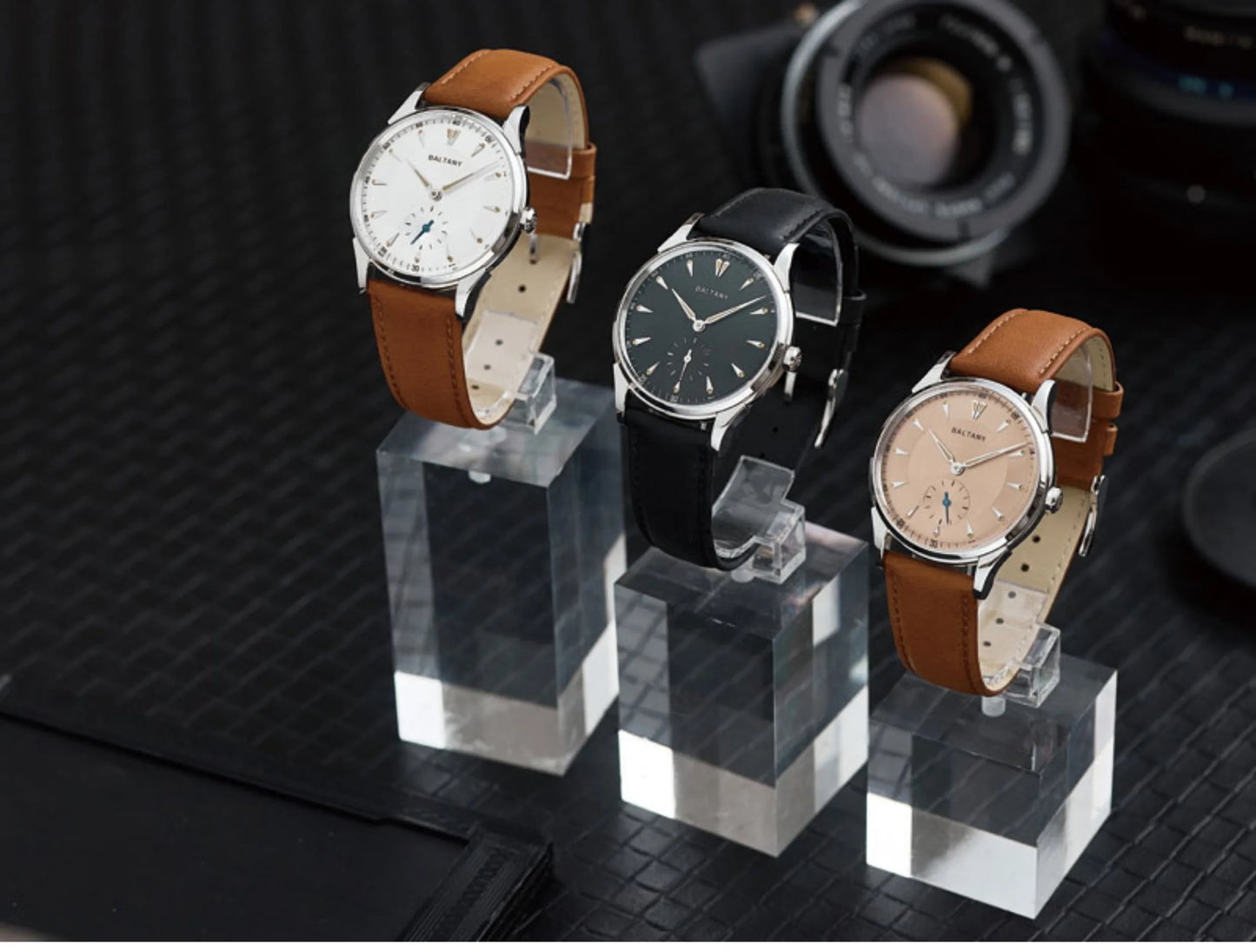 Baltany Men Automatic Watch 38.5mm Pilot Manual Winding Mechanical Wristwatch Sapphire 5ATM Small Second Dial ST1701 ST1700