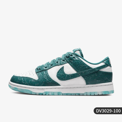 Sneakers sportive rétro Nike Official Authentic Dunk Low da donna con ammortizzazione leggera DV3029-100