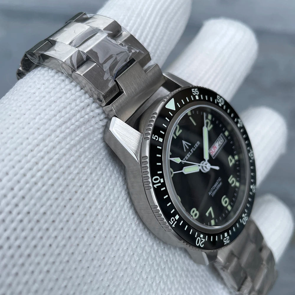STEELFLIER Official SF787 Dive Luxury Wristwatches Double Calendar NH36 Movement Super Luminous 200M Waterproof Mechanical Watch