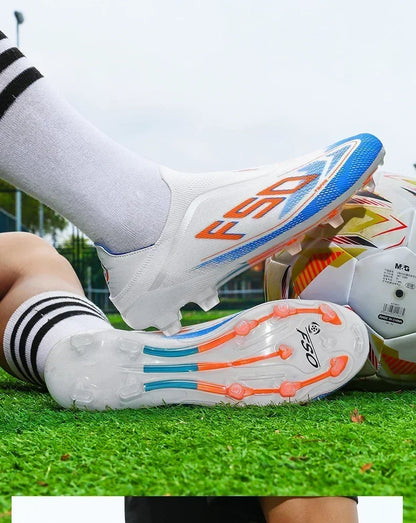 Nouvelles chaussures de football pour hommes, crampons mi-montants de haute qualité, légères, antidérapantes, pour l'extérieur et l'entraînement sur gazon, modèle très vendu
