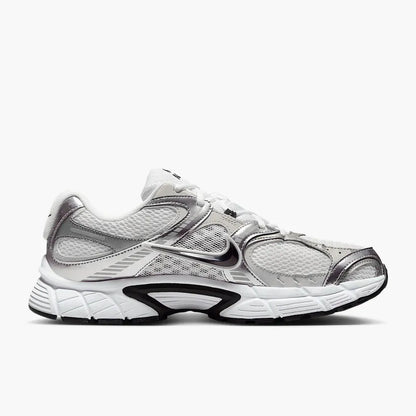 Nike NIKE V5 RNR sports- og fritidssko til mænd HJ5228-104