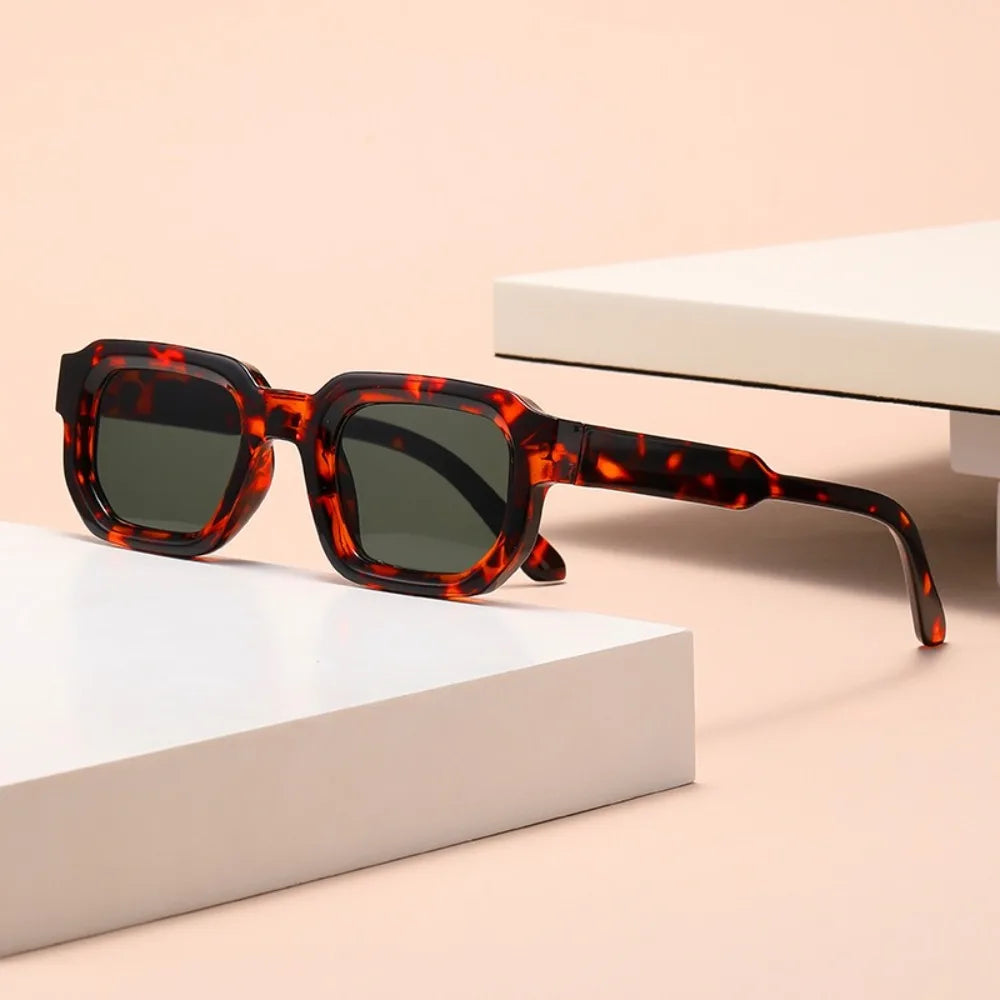 UV Protection Small Frame Square Sunglasses Punk Square Women Sun Glasses Leopard Print UV400 Retro Eyewear Photography
