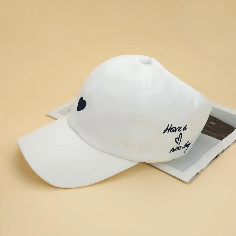 Cappellino estivo da ragazza con coda alta, visiera parasole ad asciugatura rapida, cappellino da baseball per bambini senza visiera, cappellino regolabile da ragazza in colori pastello
