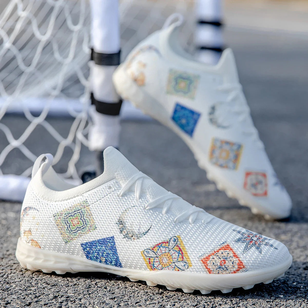 Chuteiras Profissionais Resistentes ao Desgaste para Relvado, Multicoloridas, com Forte Aderência e Excelente Equilíbrio, para Treino de Futebol ao Ar Livre no Verão