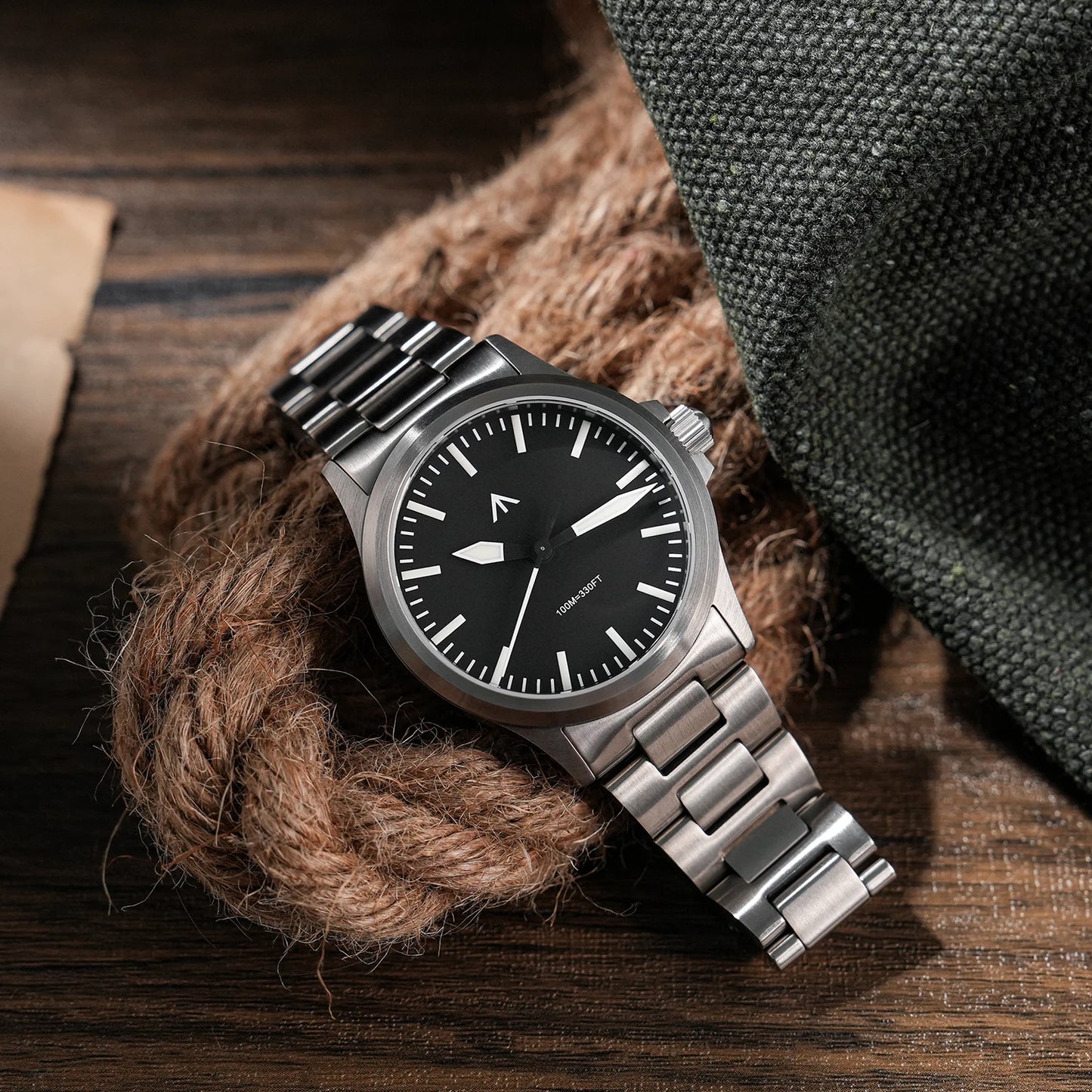 MILITADO ML18 Quartz PVD 316L Steel Sapphire VH31 Sweep Second Movement Sapphire BGW9 Lume 100M Waterproof Men Wristwatch