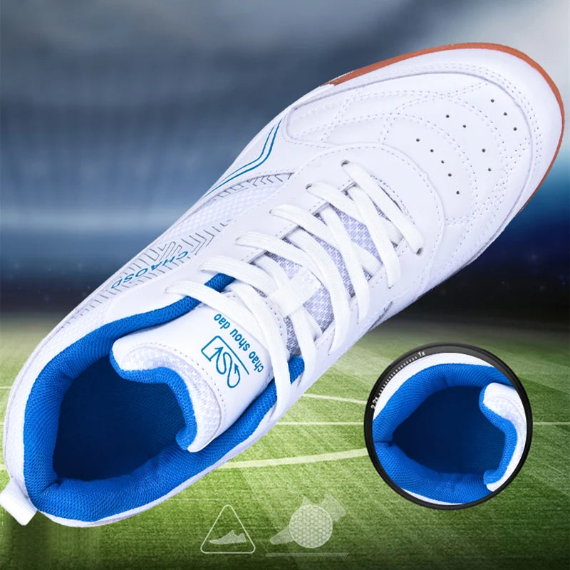 Men's Professional Soccer Cleats Anti-Slip Futsal Training Cleats Wear-Resistant Ultralight Outdoor Indoor Unisex Sneakers