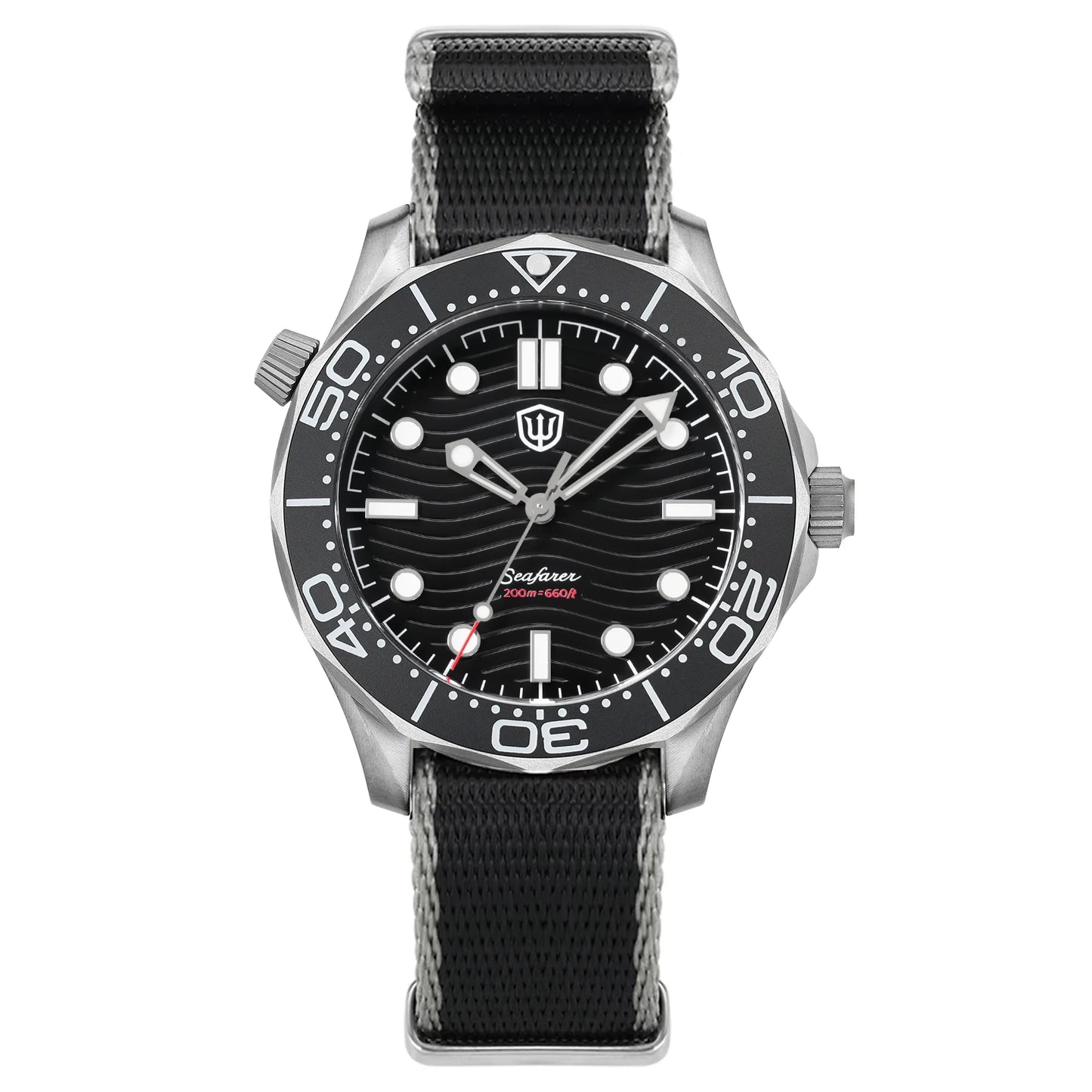 Watchdives 42mm Titanium Dive Watch NTTD VH31 Sweep Second Quartz Movement 200m Waterproof Super Luminous Men Watches