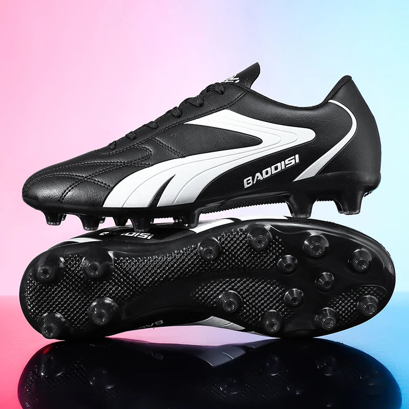 Scarpe da calcio da uomo traspiranti, scarpini da football e futsal ultraleggeri, sneaker professionali da allenamento unisex, tacchetti per erba e sport da partita