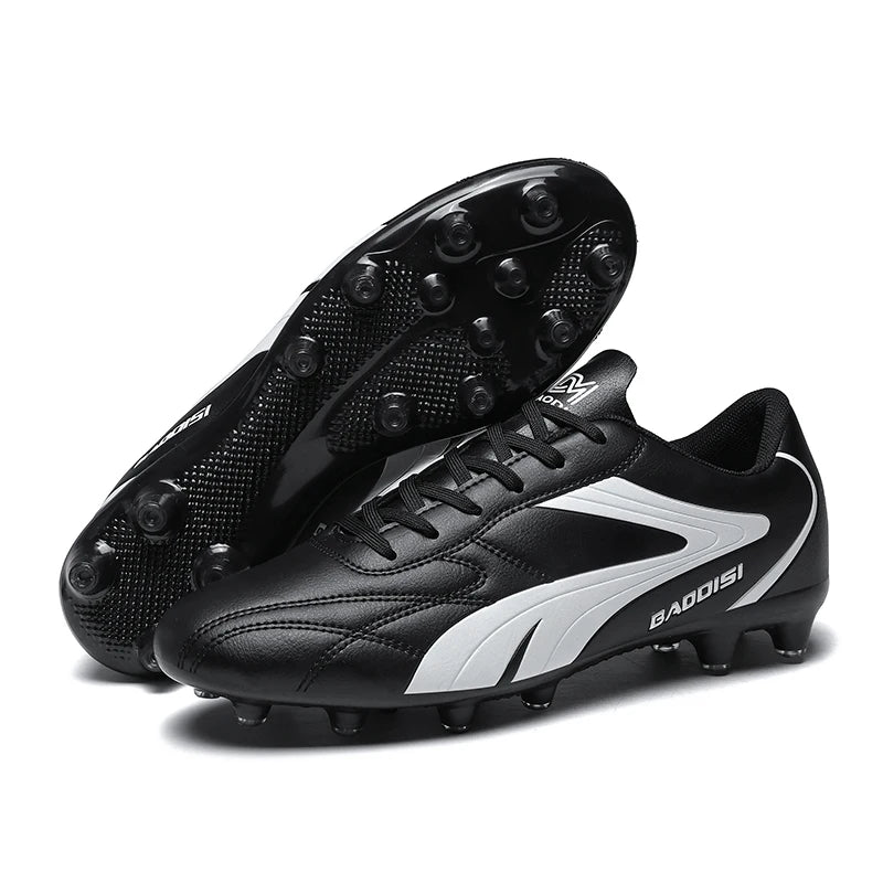 Scarpe da calcio da uomo traspiranti, scarpini da football e futsal ultraleggeri, sneaker professionali da allenamento unisex, tacchetti per erba e sport da partita