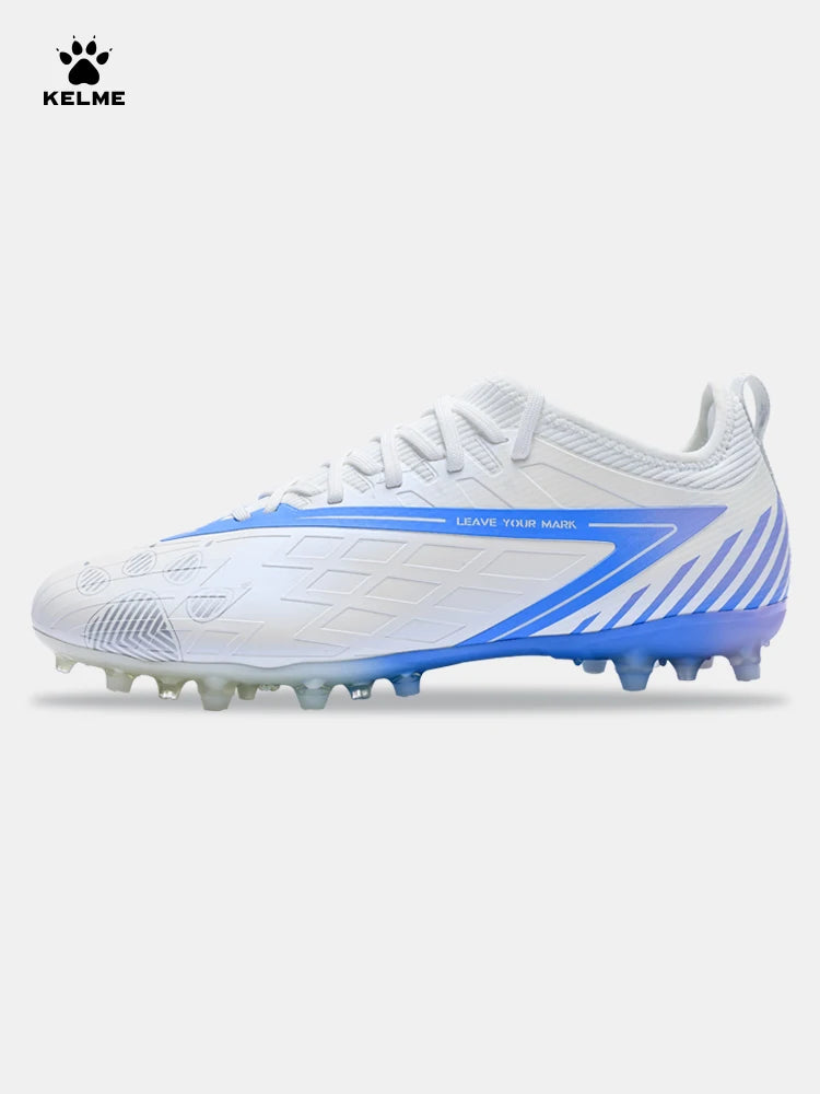 Chuteiras de Futebol Kelme Glimpse MG para Homem Adulto, Pitões Curtos, para Jogo e Treino Profissional em Relva Artificial
